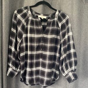 LOFT Black and White Puff Sleeve Blouse